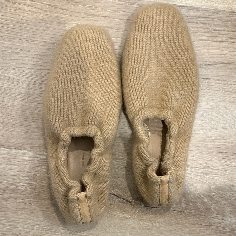 KHAITE Tan Knit Slippers